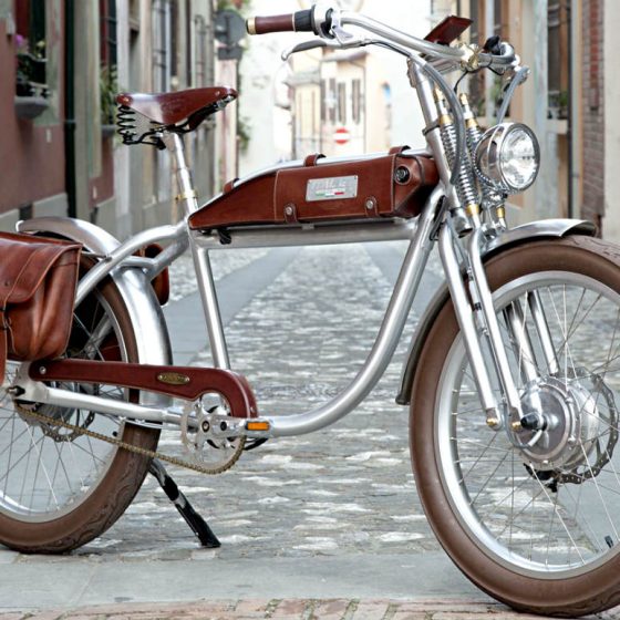 italjet electric bike Ascot model vintage in modernity
