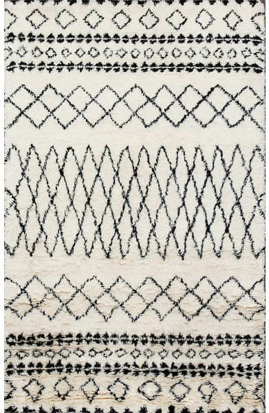 Artisans in Morocco Beni-ourain ivory woolen rug