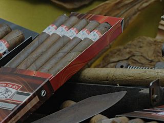 Greek handcrafted premium cigars Vamma del sol